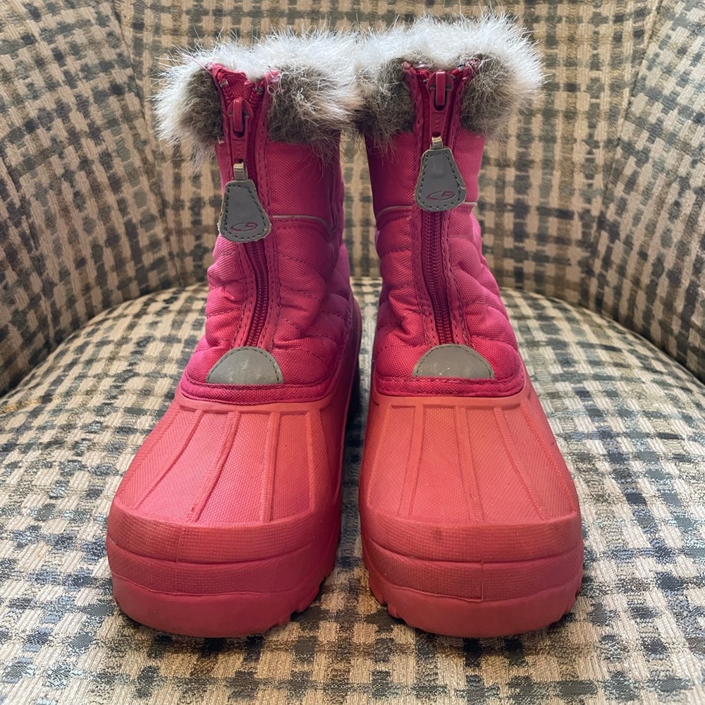 Snow boots, size 1